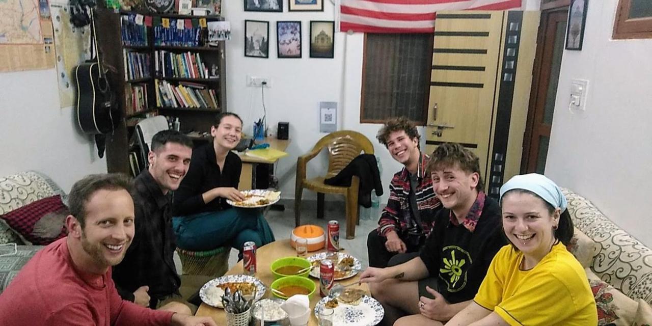 Zigzag Homestay Agra  Εξωτερικό φωτογραφία
