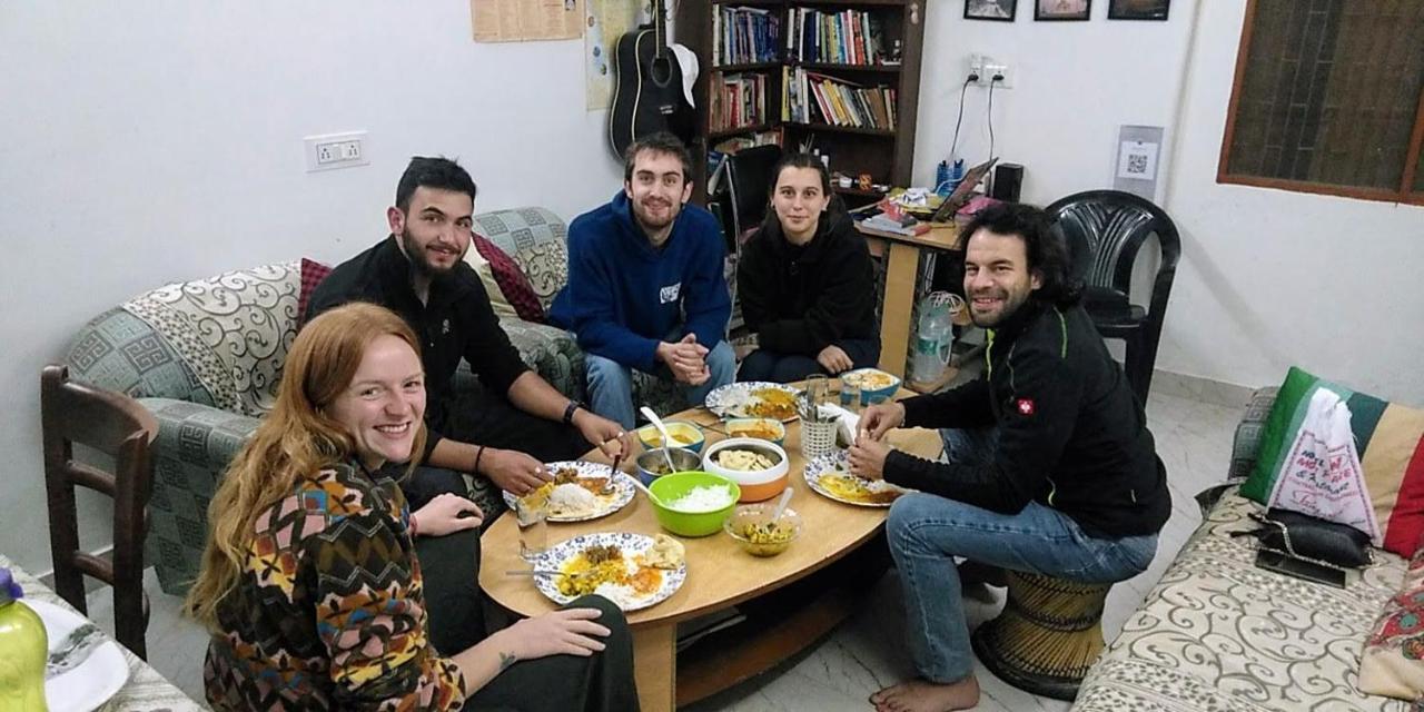 Zigzag Homestay Agra  Εξωτερικό φωτογραφία