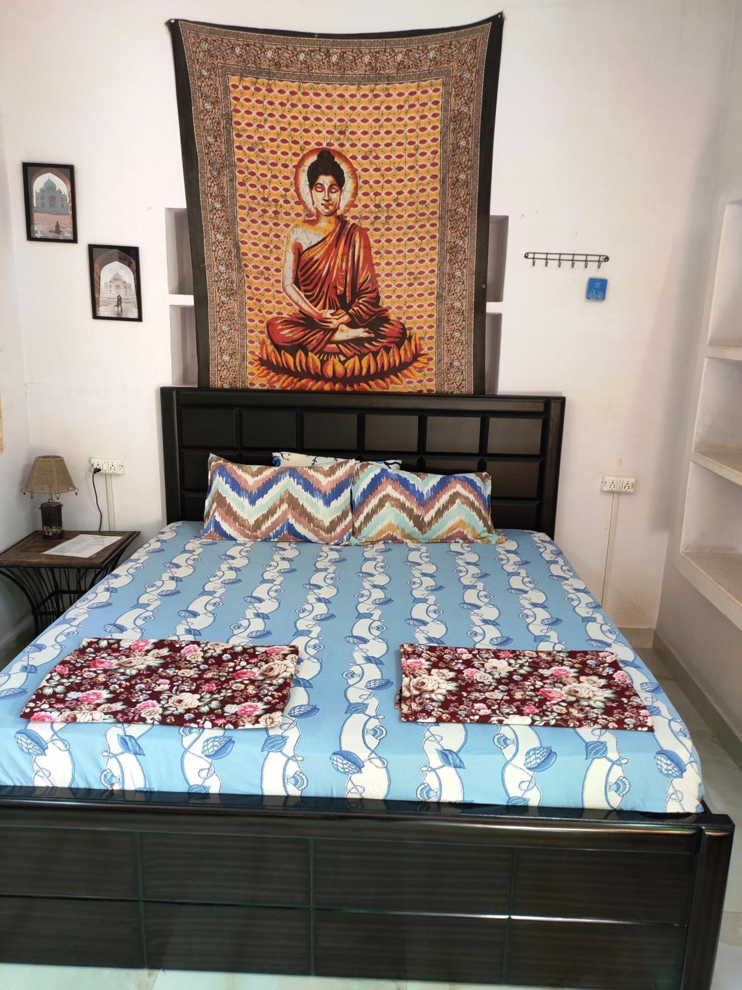 Zigzag Homestay Agra  Εξωτερικό φωτογραφία