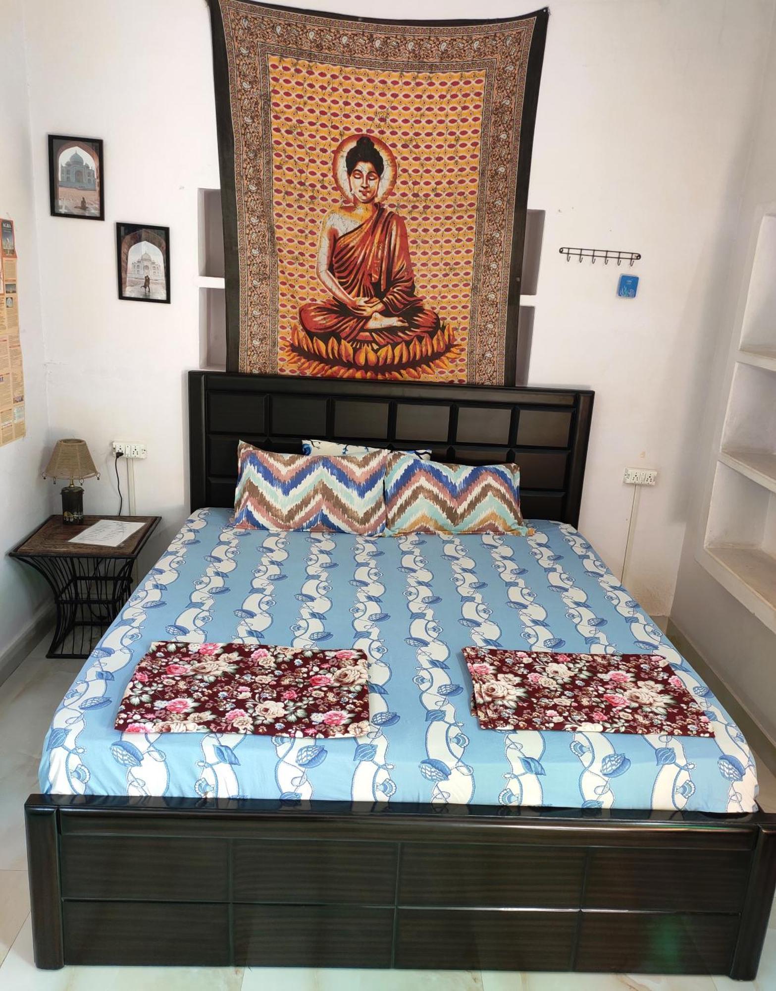 Zigzag Homestay Agra  Εξωτερικό φωτογραφία