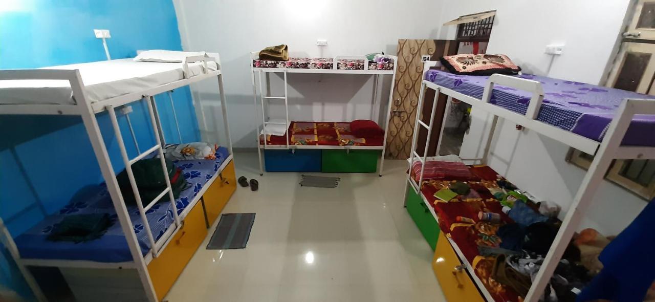 Zigzag Homestay Agra  Εξωτερικό φωτογραφία